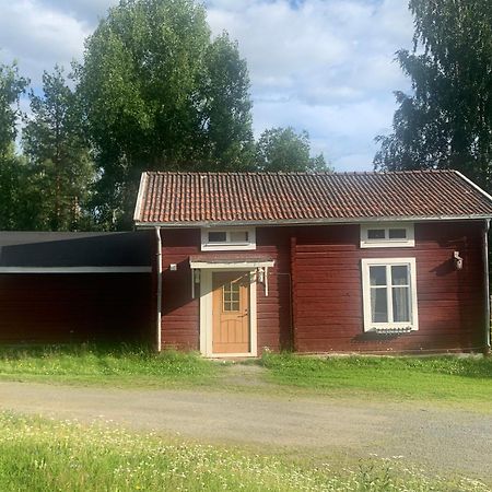 Bogaerdan, Cozy Cabin By The Lulea River Harads Kültér fotó